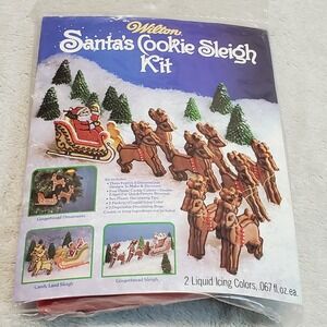 NEW Vintage 1983 80s Wilton's Cookie Cutters Santa Christmas Reindeer Sleigh Kit